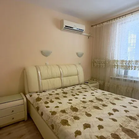 двустаен в アパート
